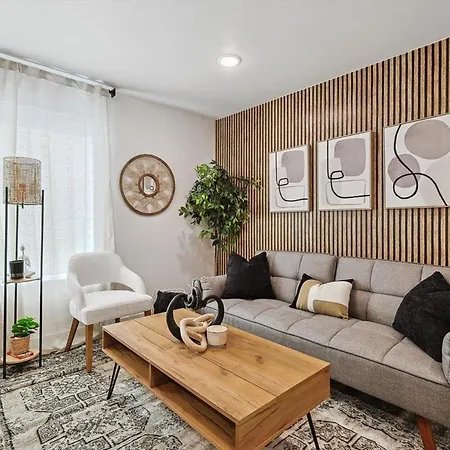 Stylish Boho Oasis Mins From Downtown Dallas